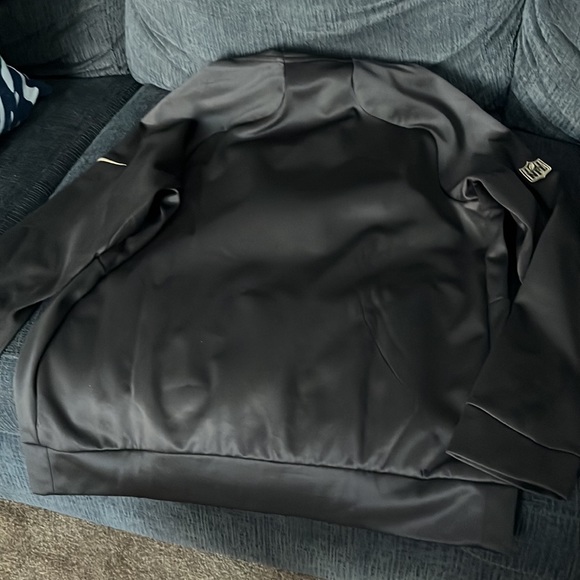 Cleveland Browns Hoodie - Picture 2 of 2